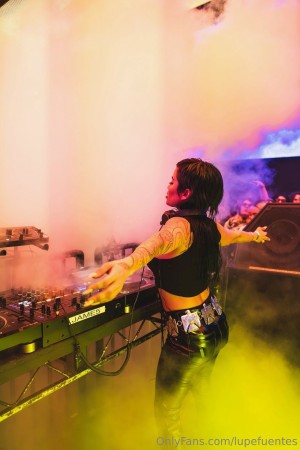 Lupe Fuentes Photo #86