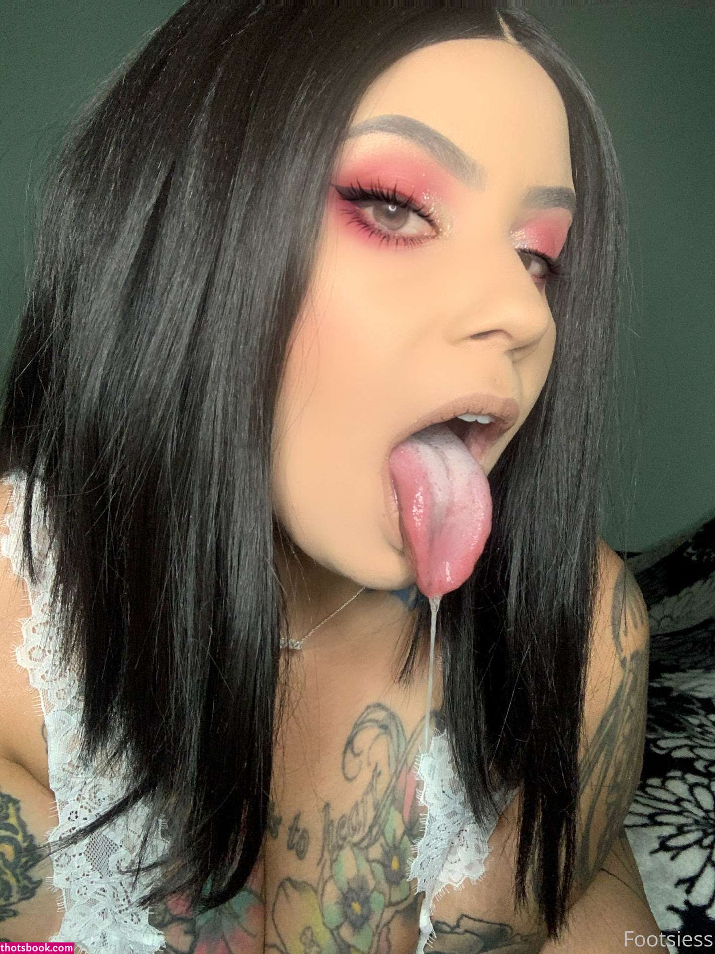 Sweetfeetsy Photo #24