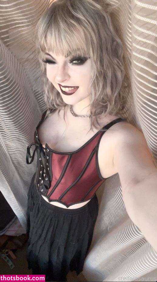 Stellalasaurus Photo #53