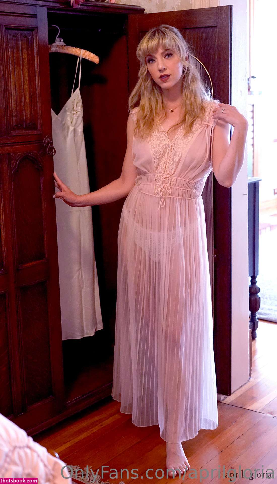 April Gloria Photo #47