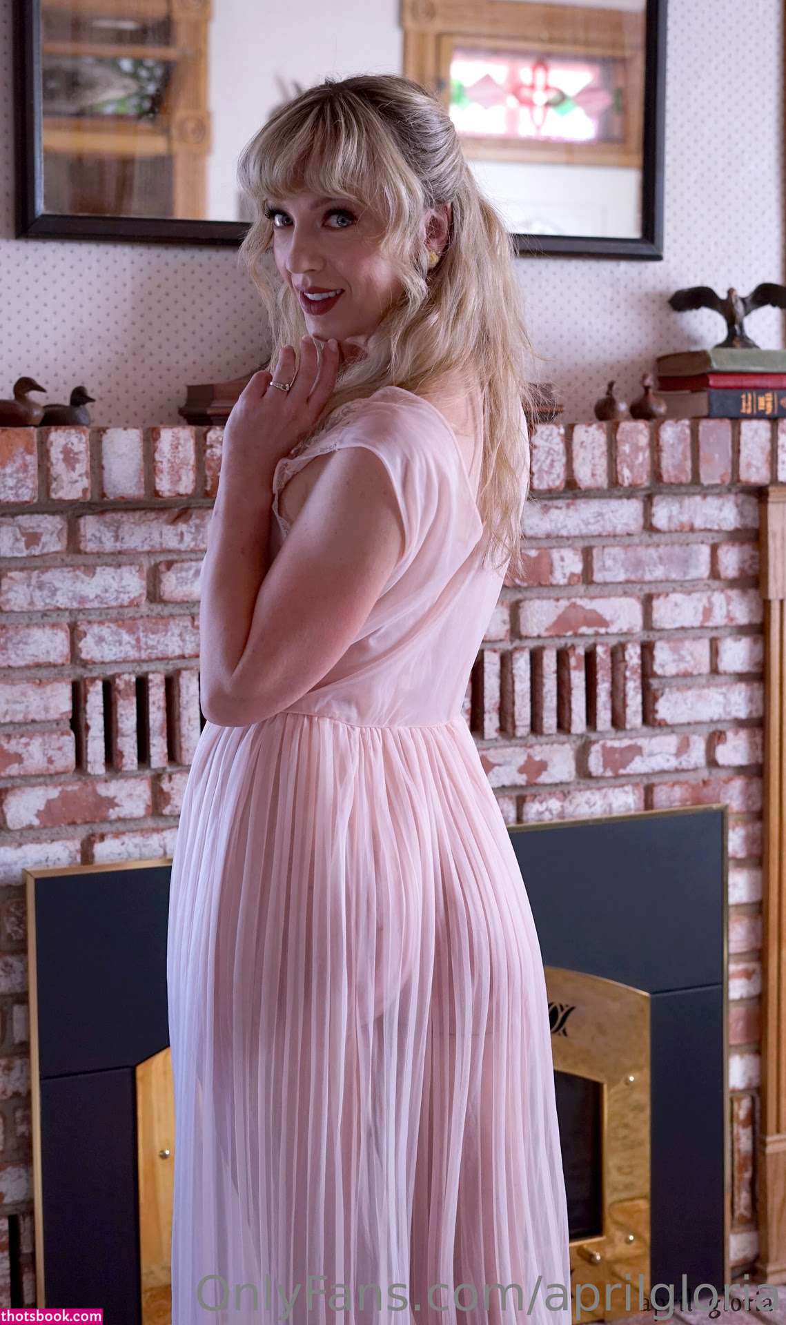 April Gloria Photo #73