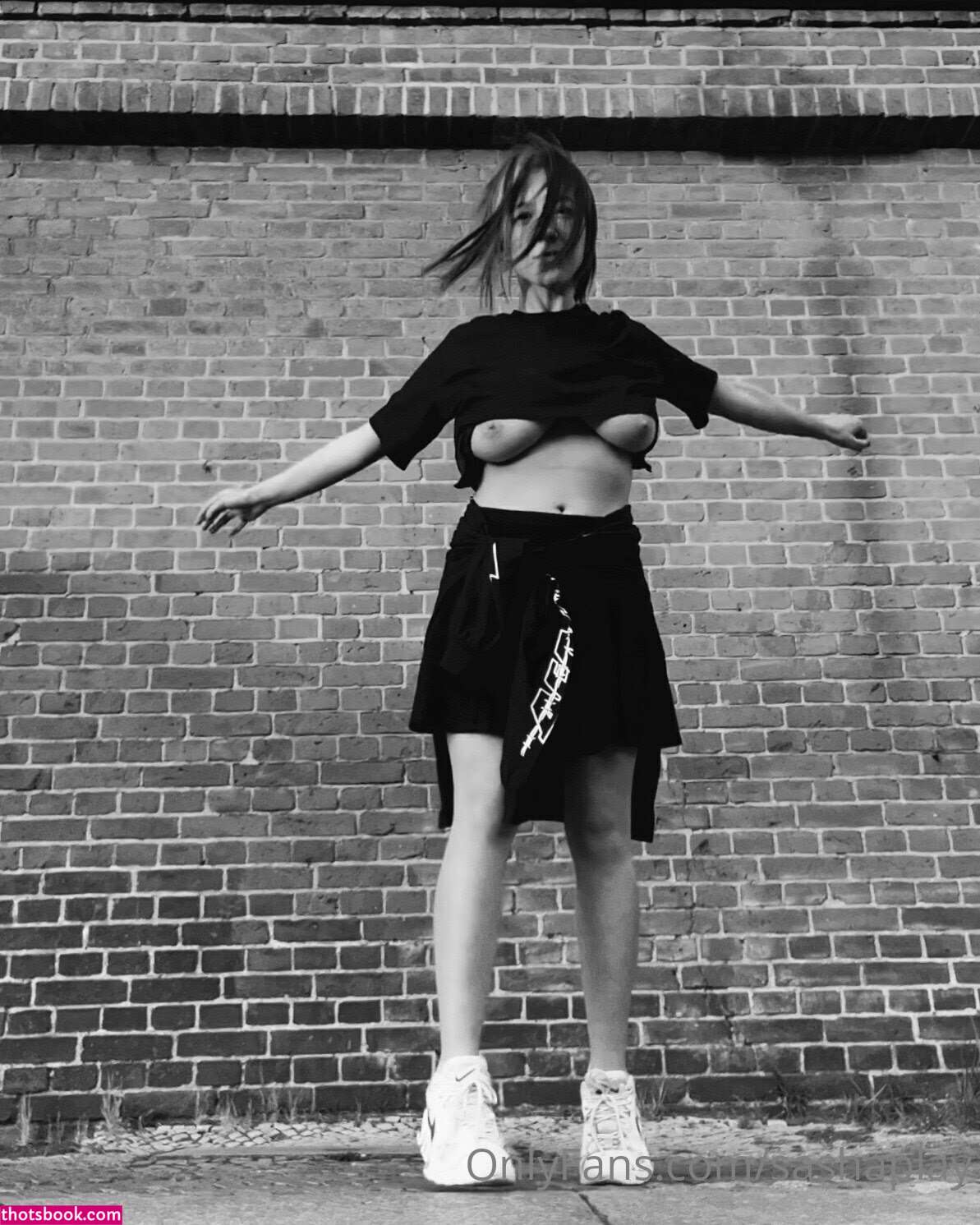 linaisberlina Photo #30