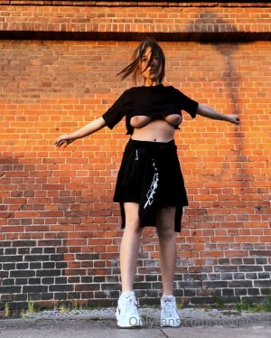 linaisberlina Photo #16