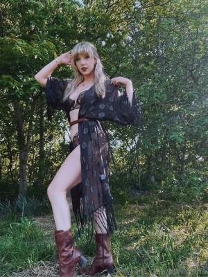 April Gloria Photo #306