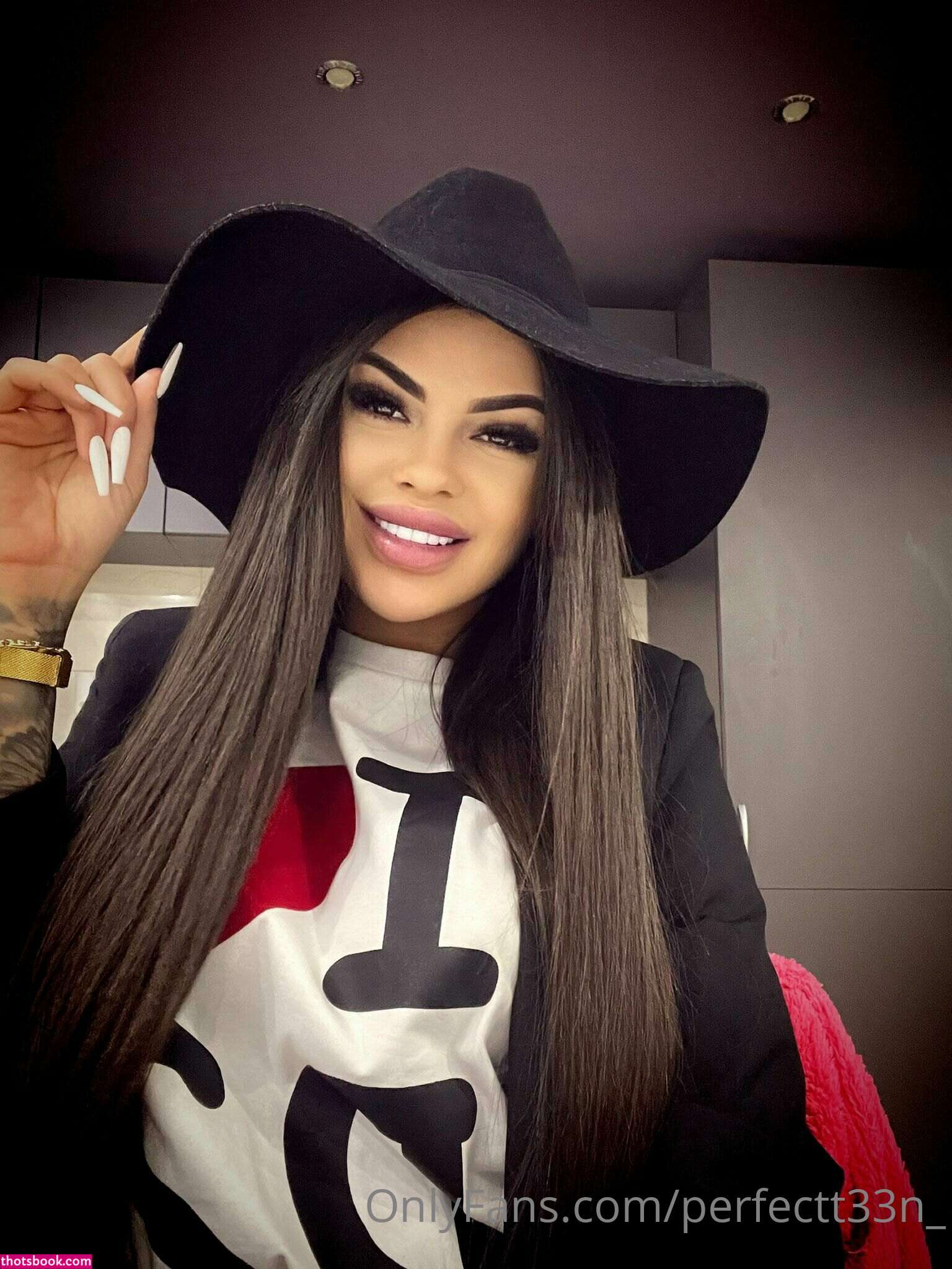 Perfectt33n Photo #42