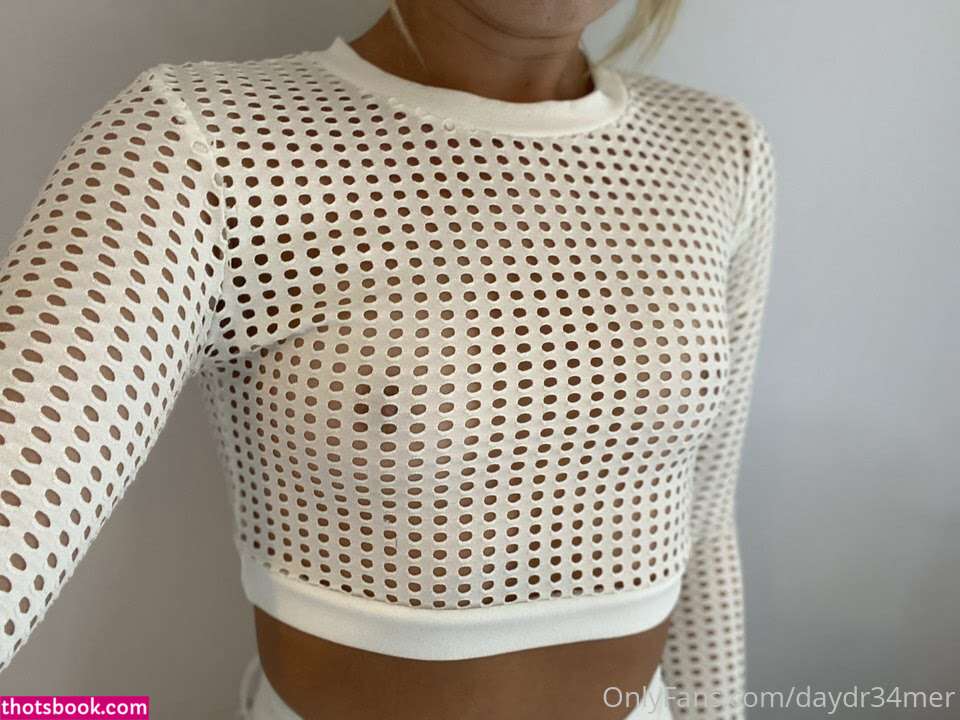 Tara Burchett Photo #32