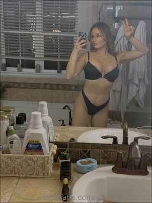 xxxvanessaxxx Photo #36