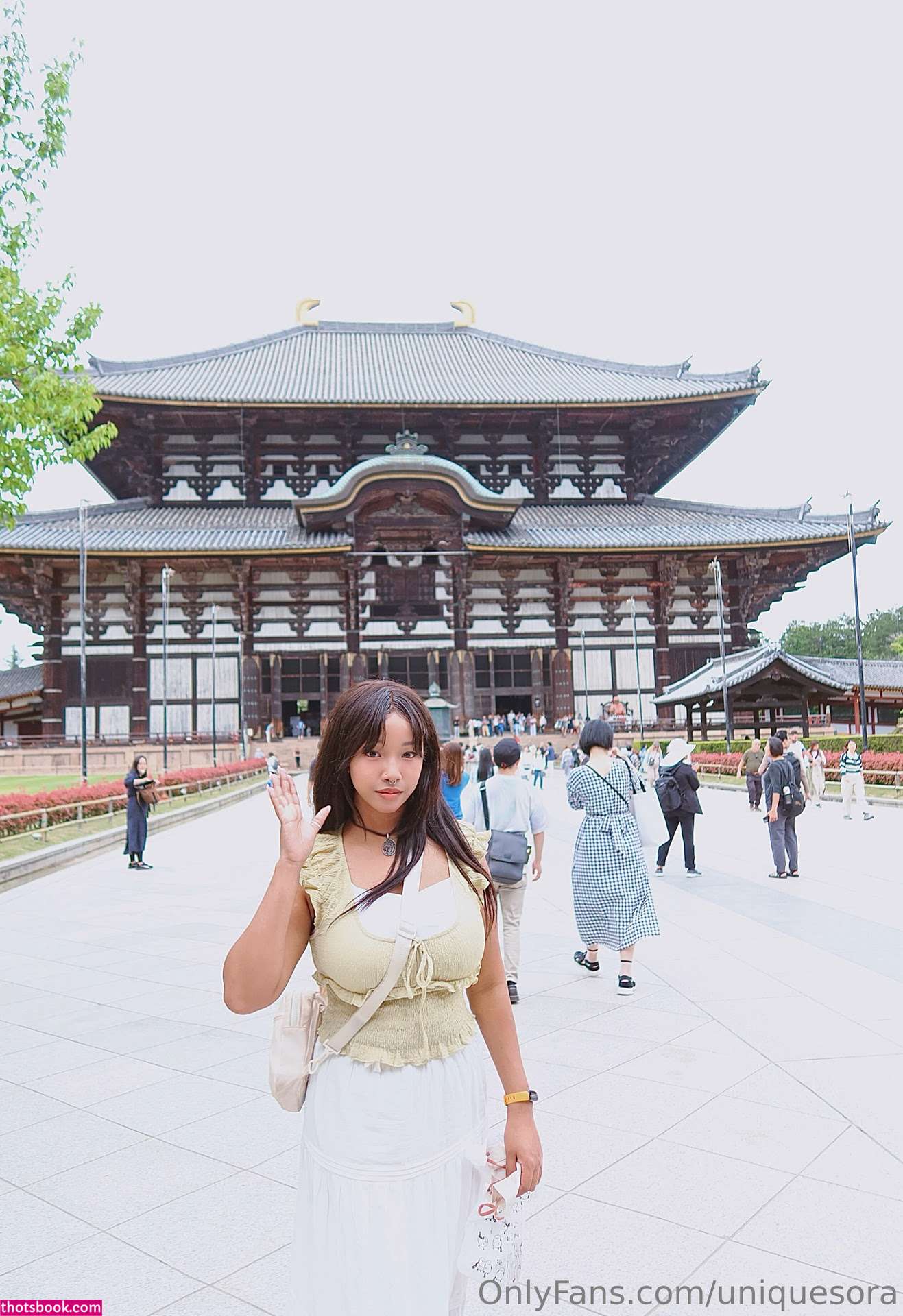 Uniquesora Photo #228