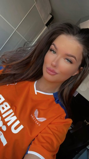 Sophie Crawley Photo #88