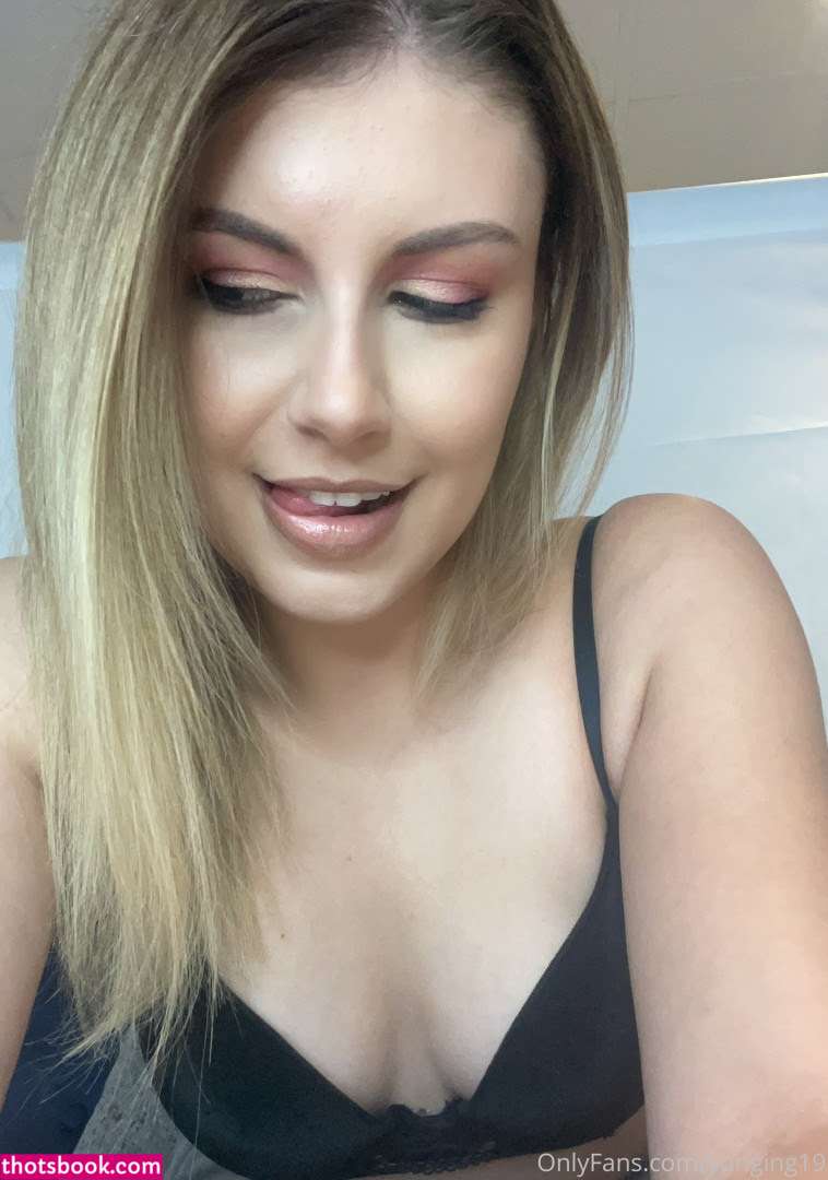 Ashley Elizabeth Photo #99