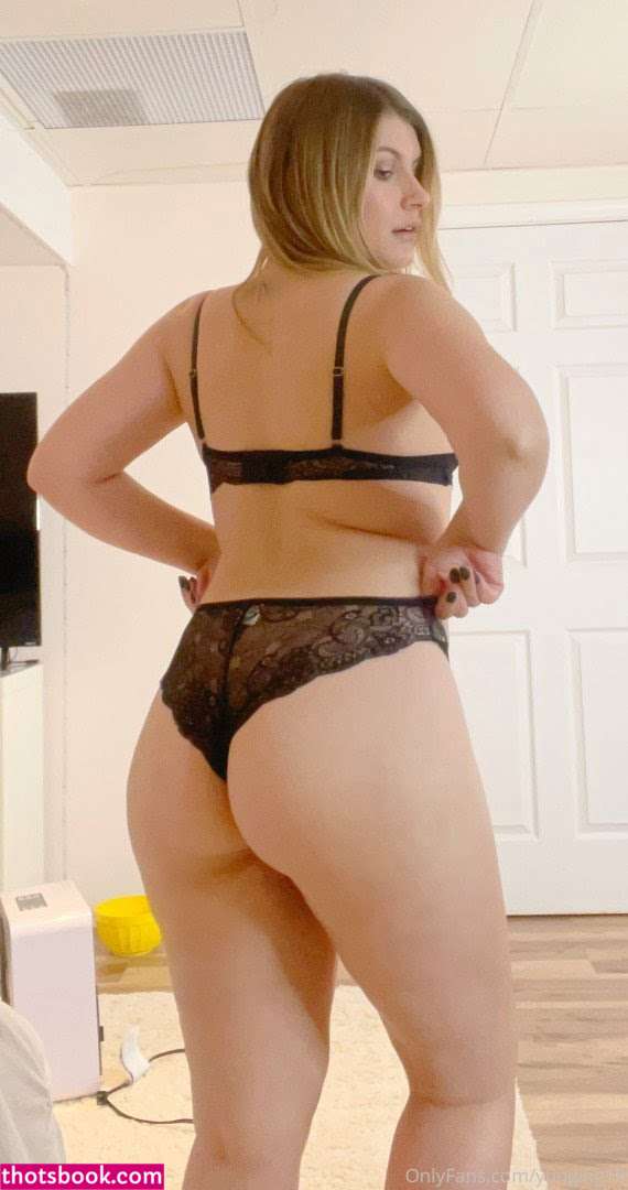 Ashley Elizabeth Photo #115