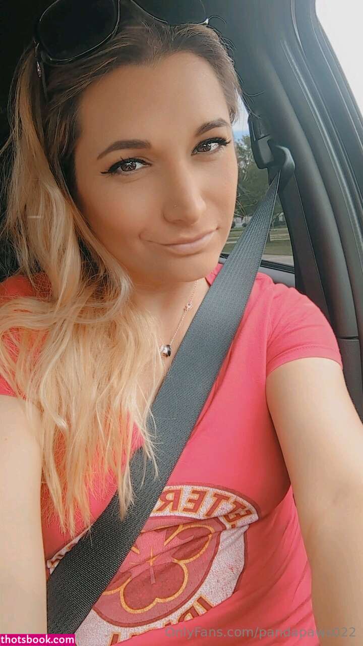 Pandapaws022 Photo #37