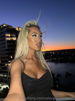 Alexpaigemoore Photo #125