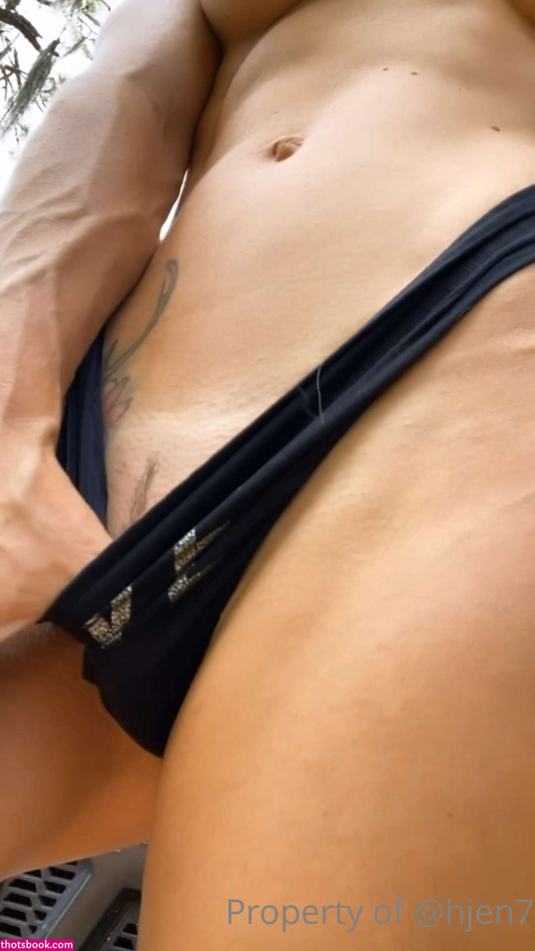 Huntress Jen Photo #122