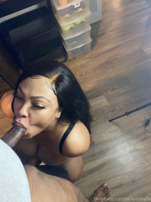 Lacey Duvalle Photo #9