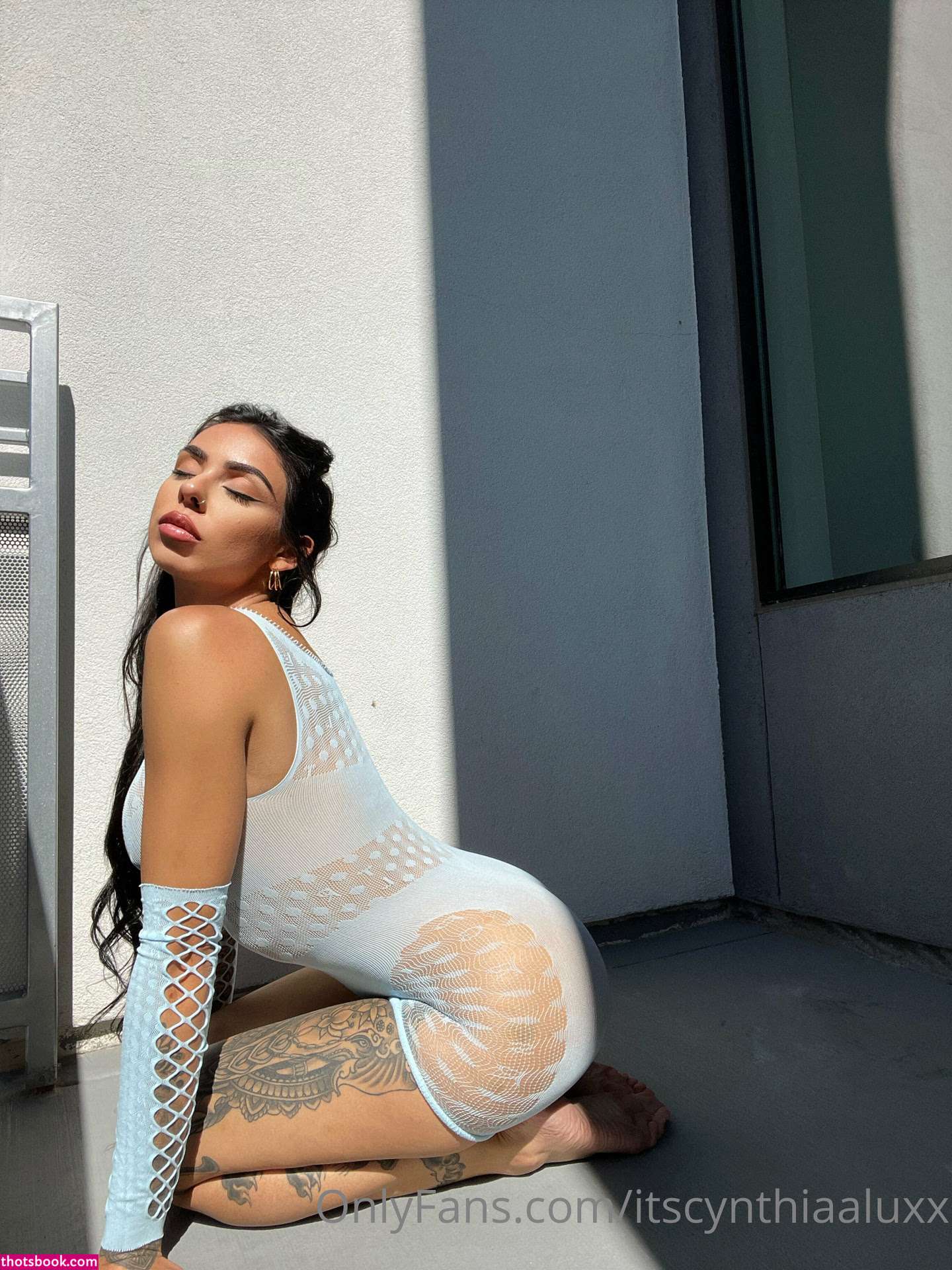 Cynthiaaluxx Photo #92