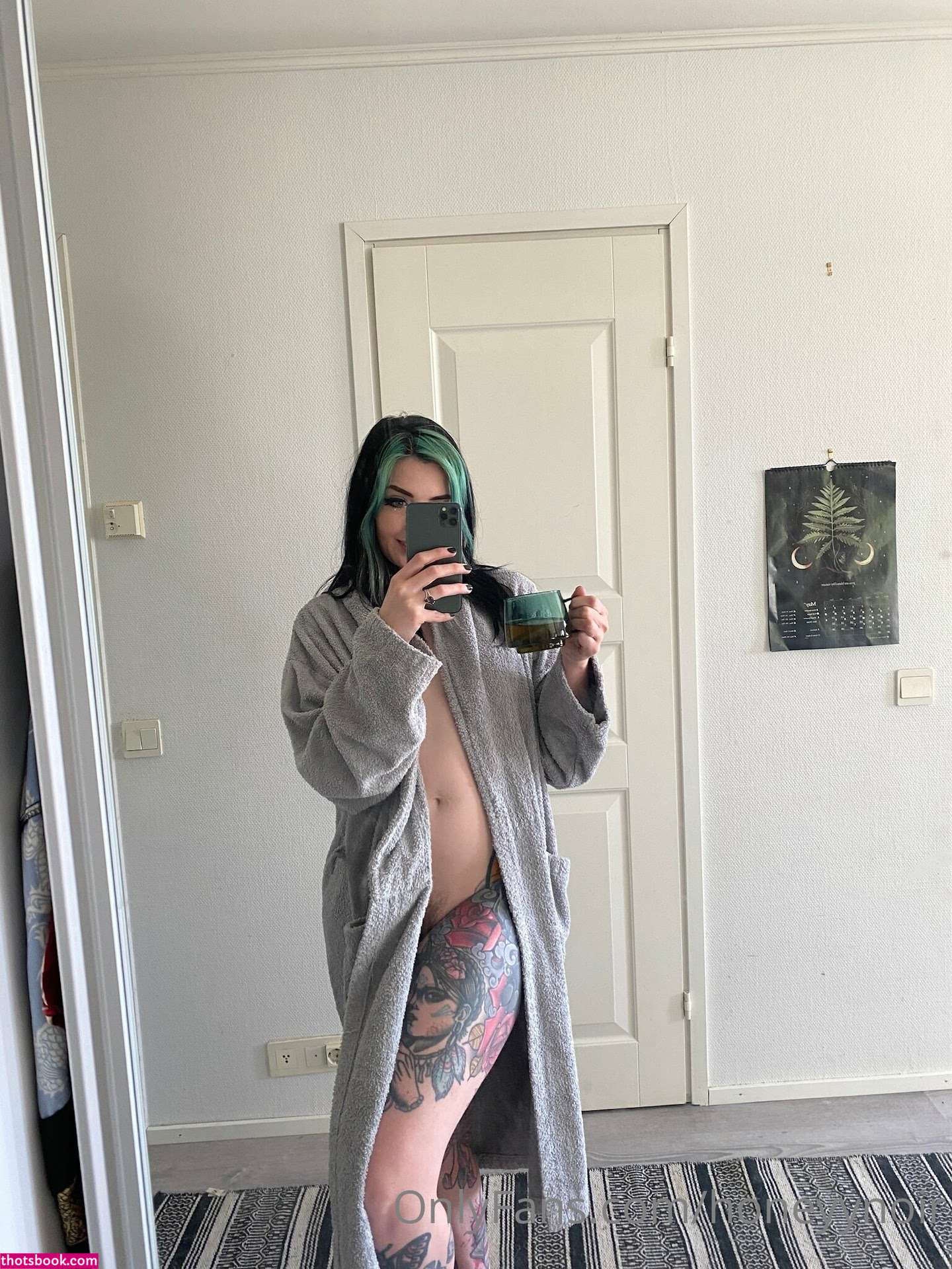 Honeyy Noir Photo #3