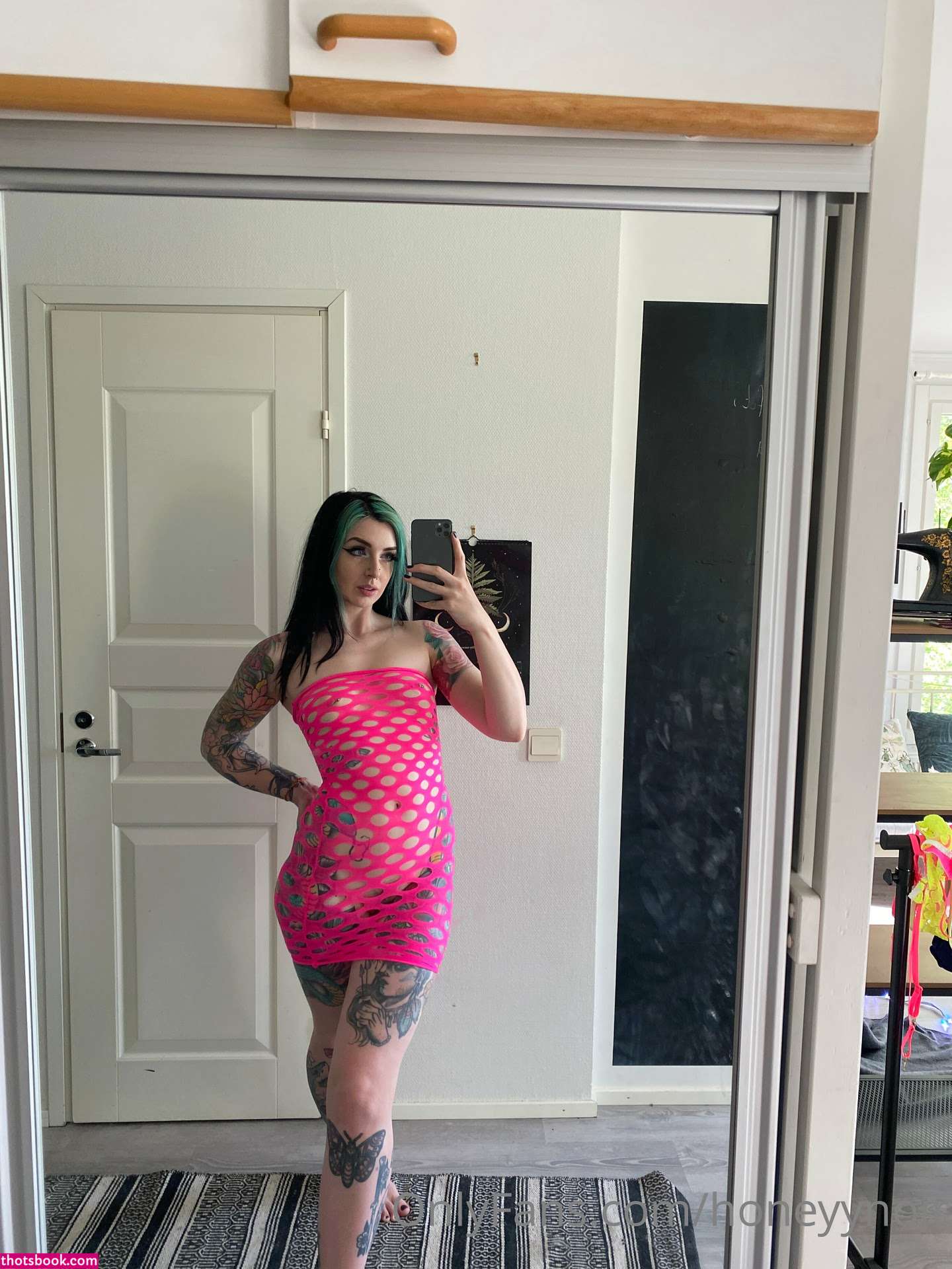 Honeyy Noir Photo #55