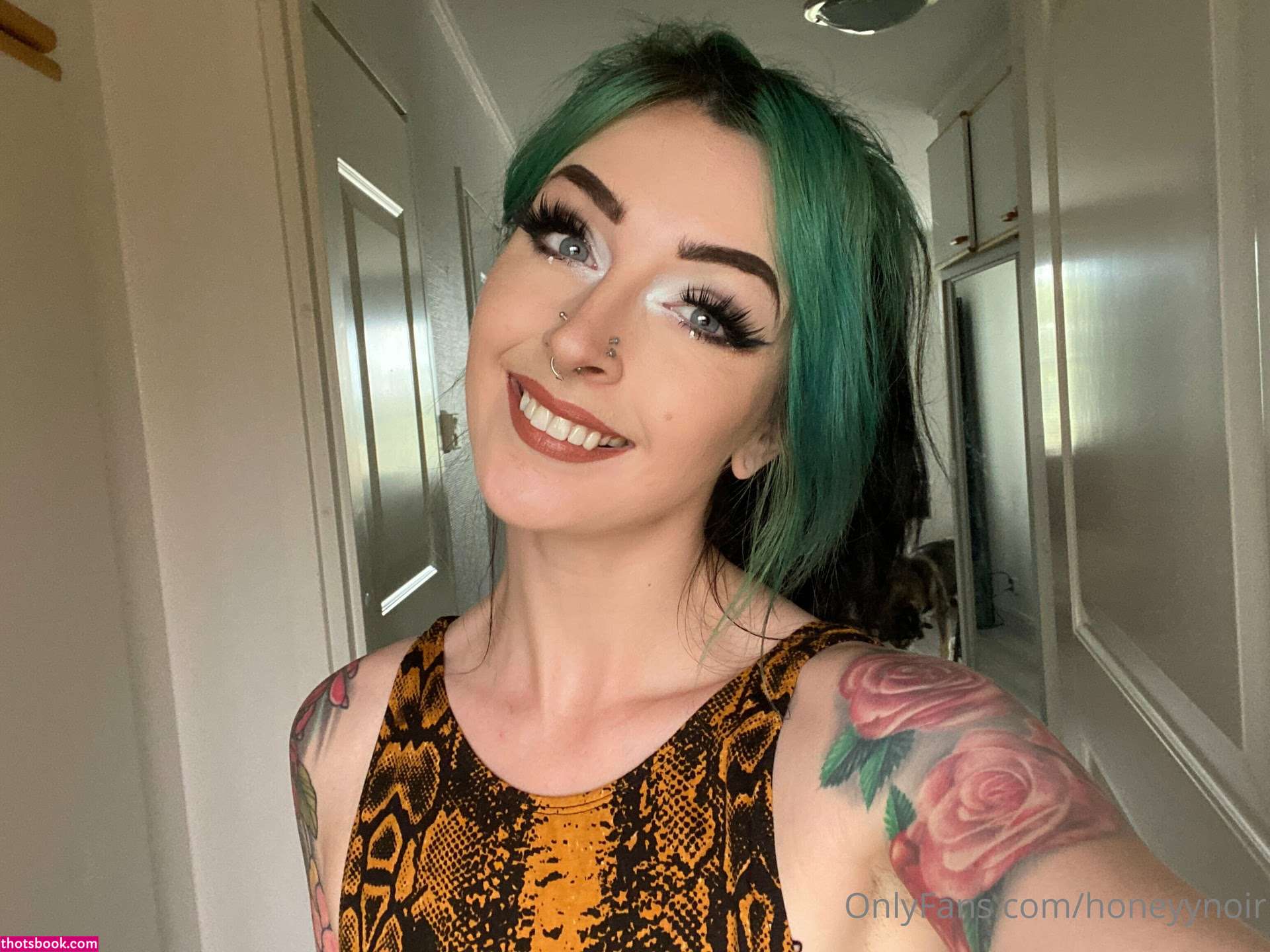 Honeyy Noir Photo #83