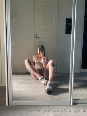 Honeyy Noir Photo #80