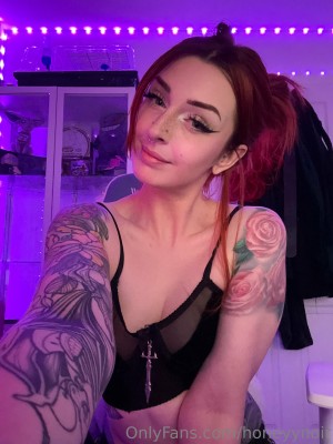 Honeyy Noir Photo #230