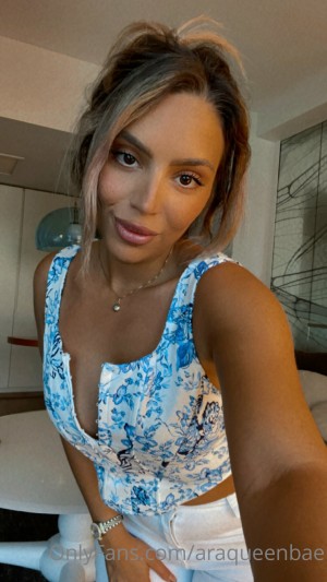 Araqueenbae Photo #215