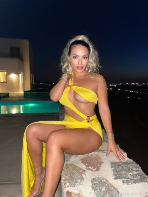 Araqueenbae Photo #307