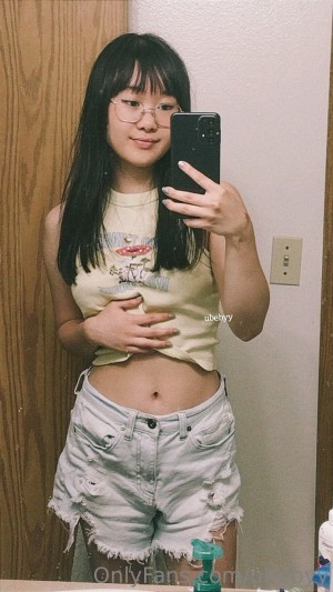 Jules Wynn Photo #120