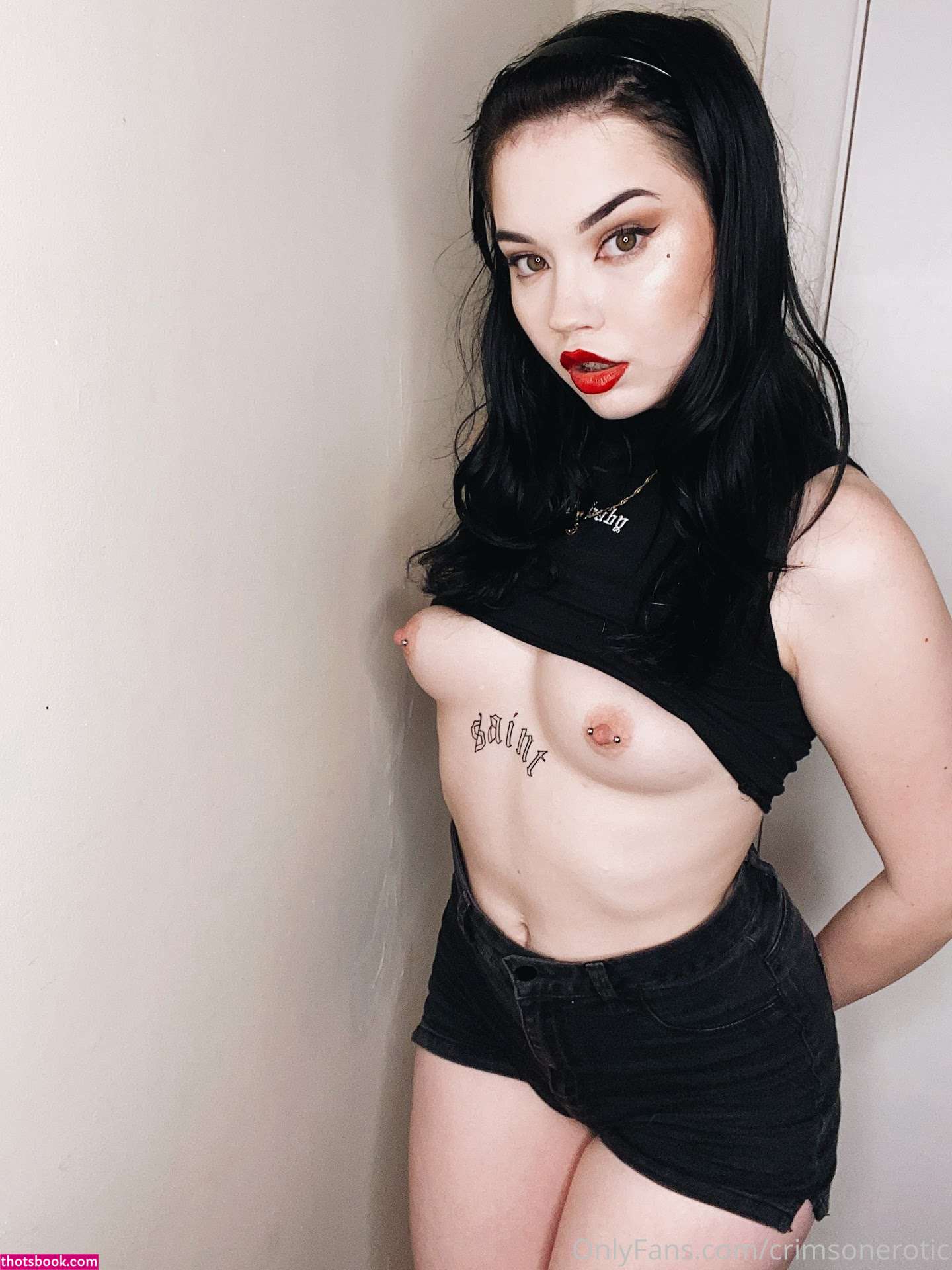 Crimsonerotic Photo #66