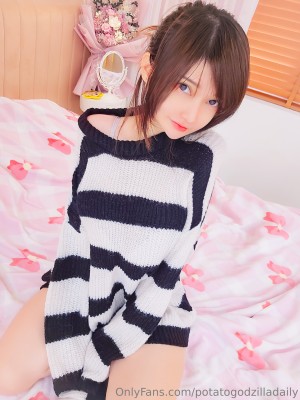 Potatogodzilla Photo #268