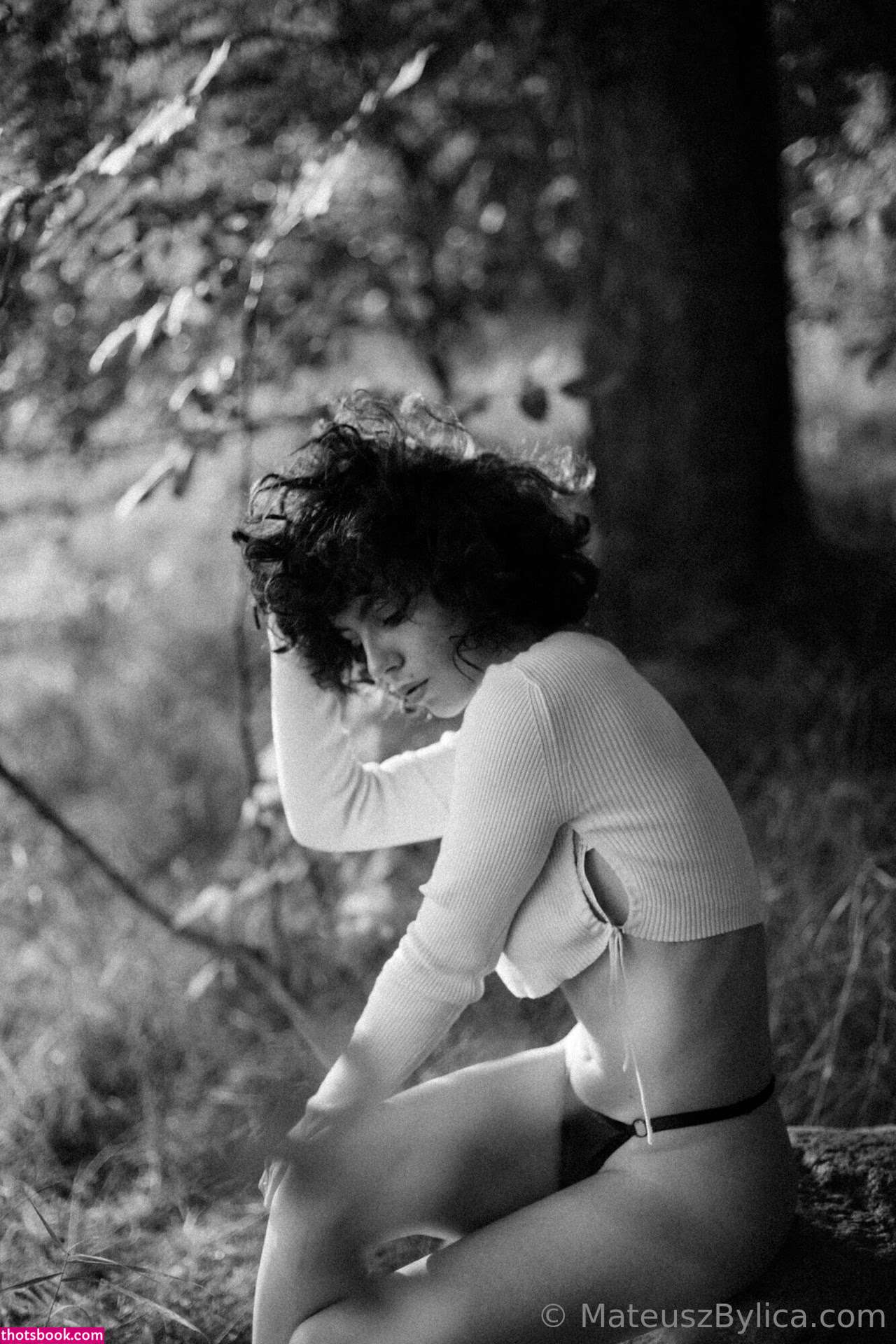 curlywiktoria Photo #36