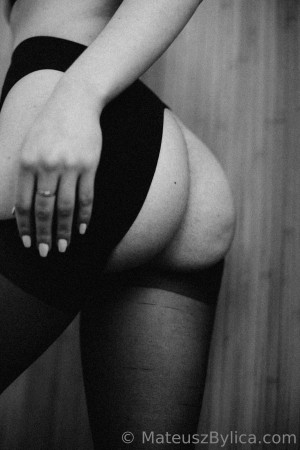 curlywiktoria Photo #84