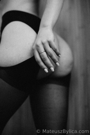 curlywiktoria Photo #92