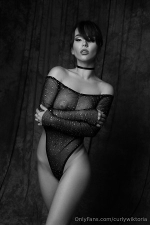 curlywiktoria Post #10