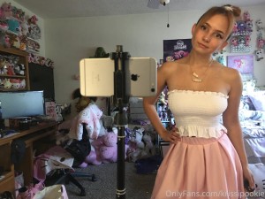 Krissi Pookie Photo #90