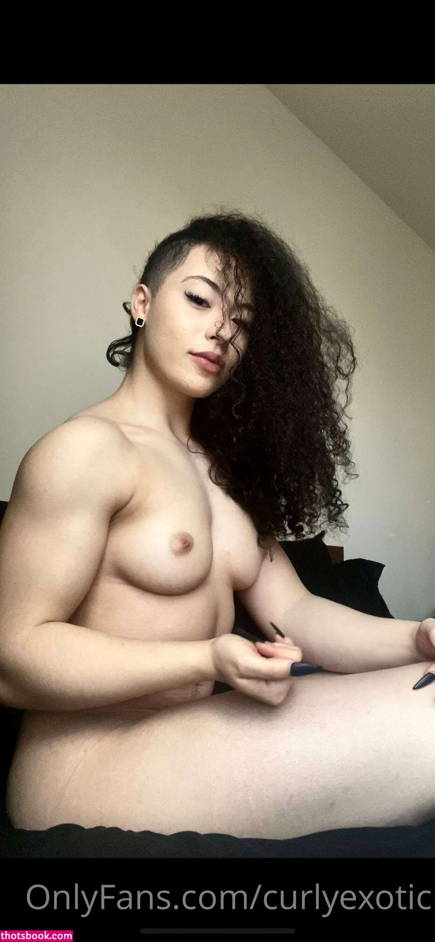 curlyexotic Photo #77