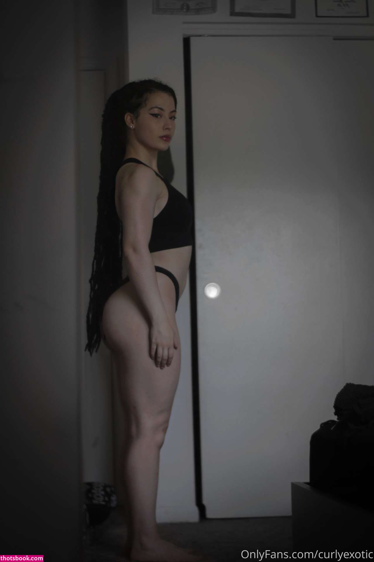 curlyexotic Photo #131