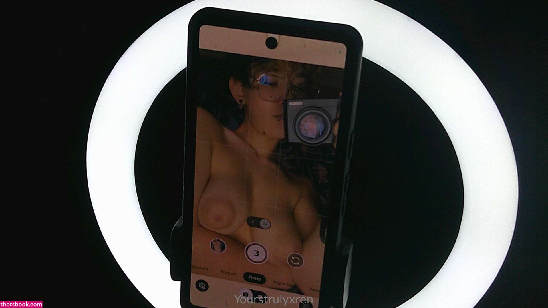 Yourstrulyxren Photo #80