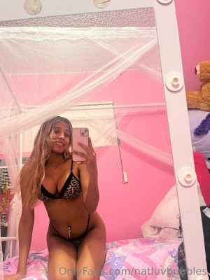 Aris Carmona Photo #6