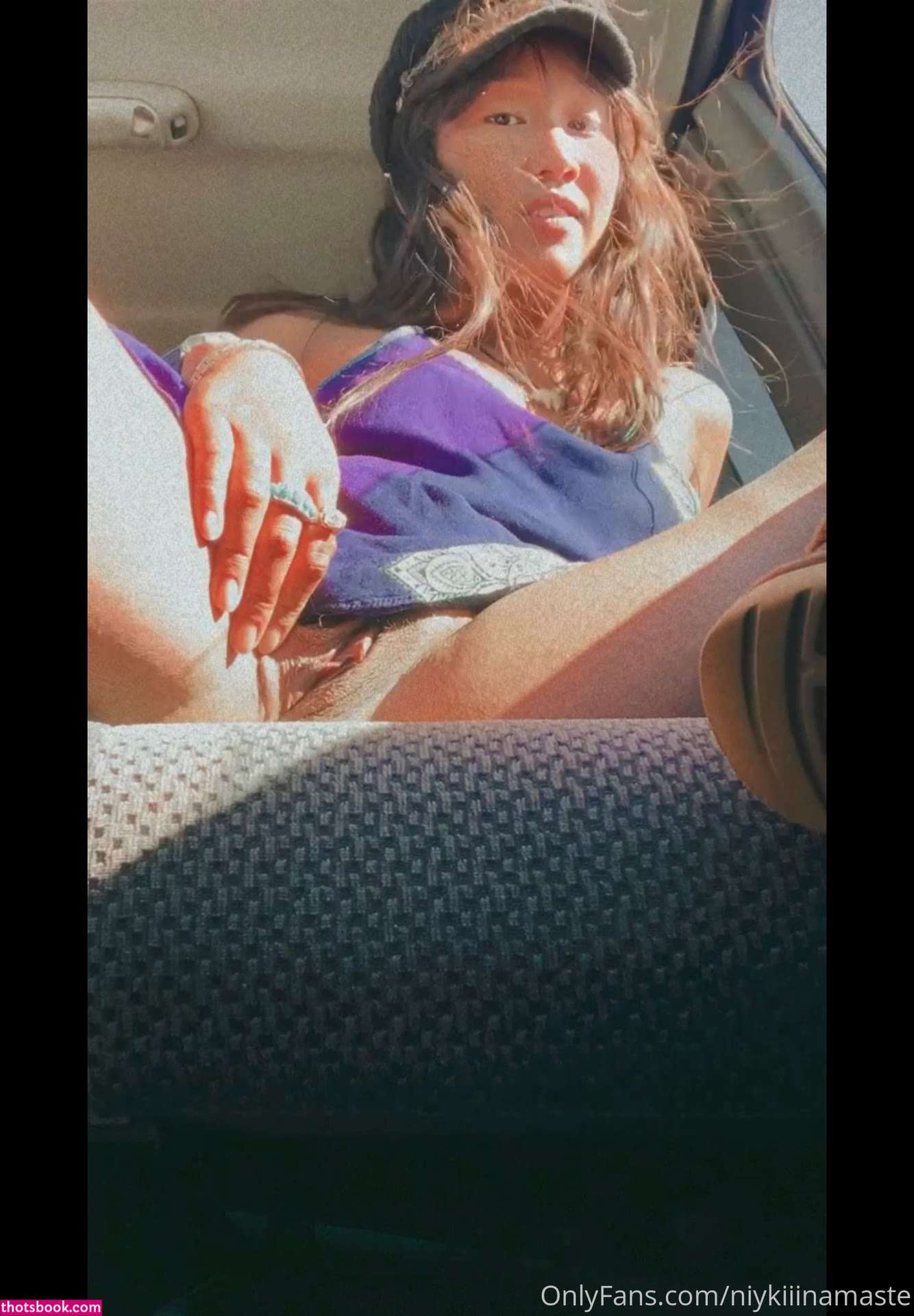 Niykiiinamaste Photo #44