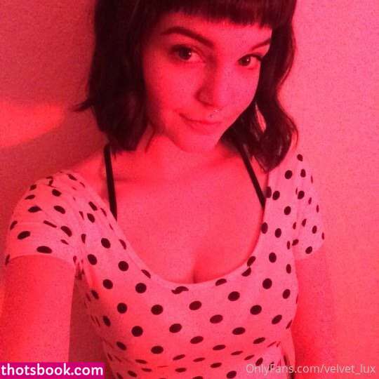 Velvet Lux Photo #9