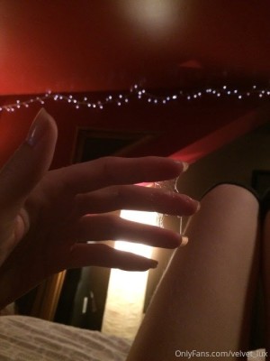 Velvet Lux Photo #14