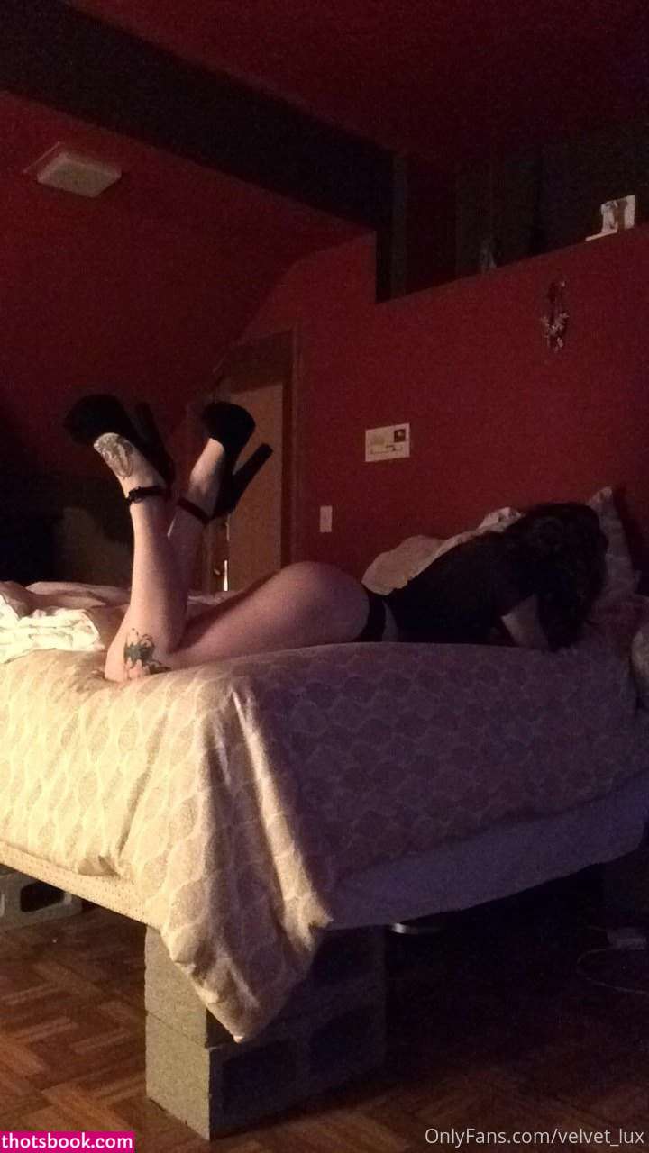 Velvet Lux Photo #101