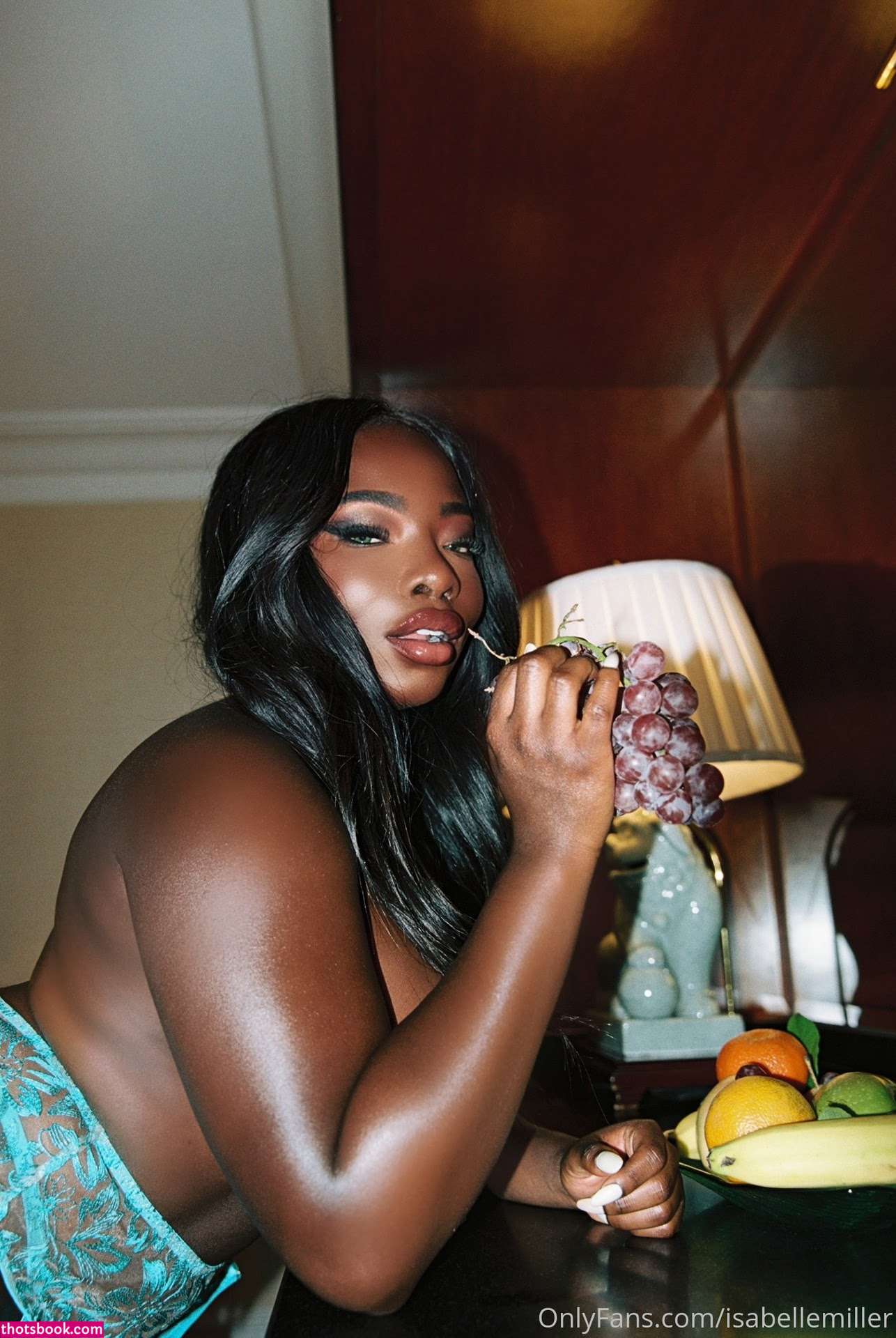 Isabelle Miller Photo #1