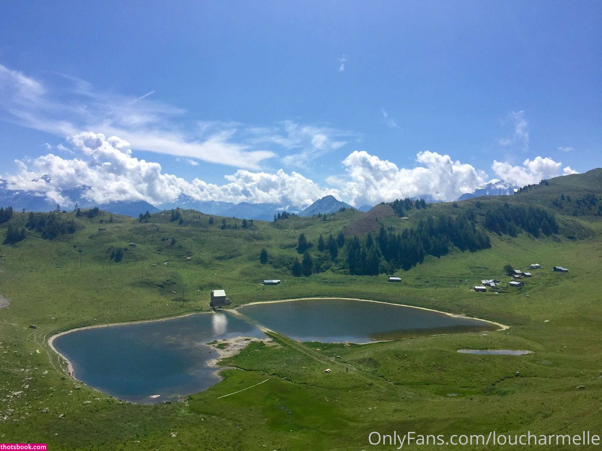 Lou Charmelle Photo #51