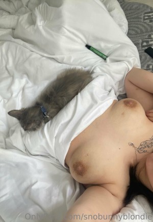 snobunnyblondie Photo #38