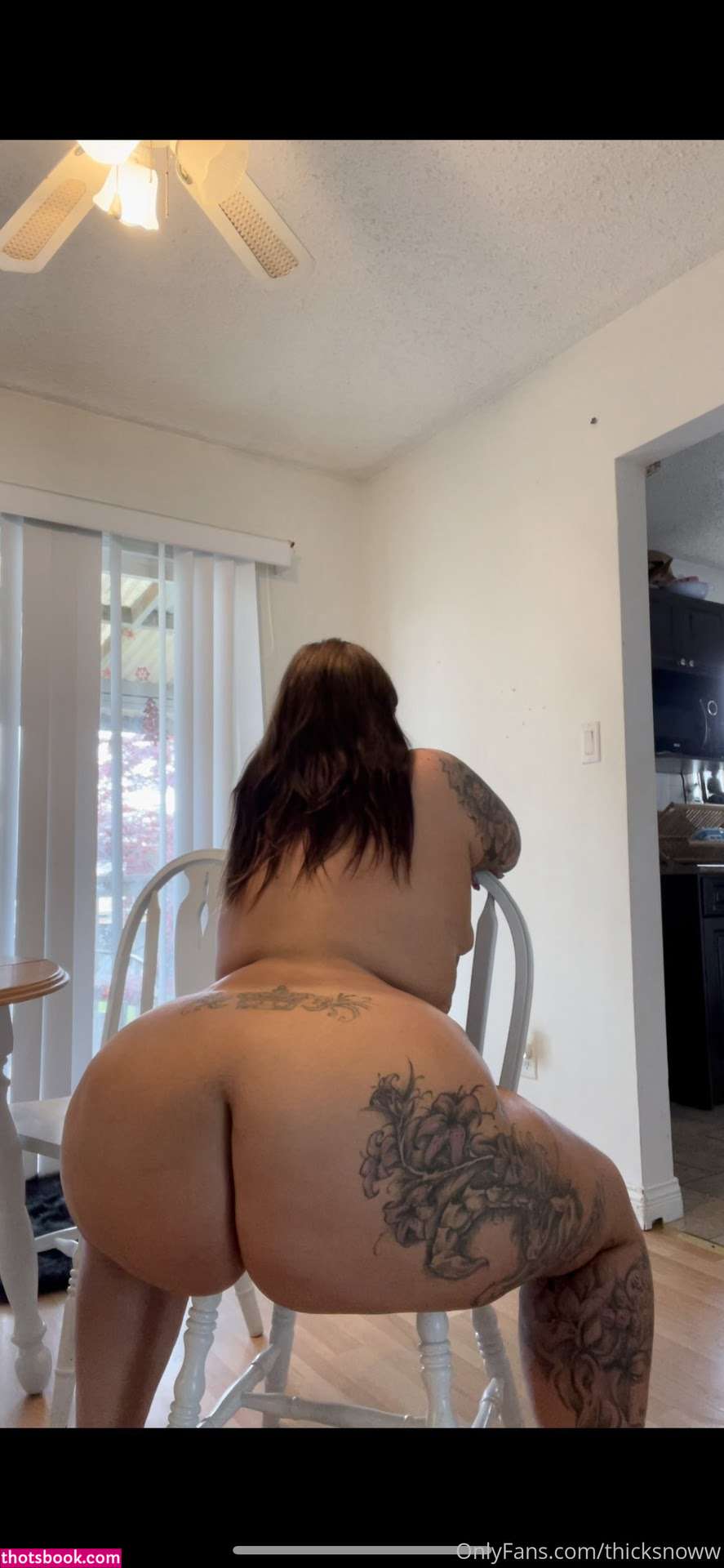 thicksnoww Photo #70