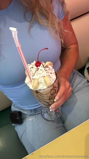 Kirstentoosweet Photo #409