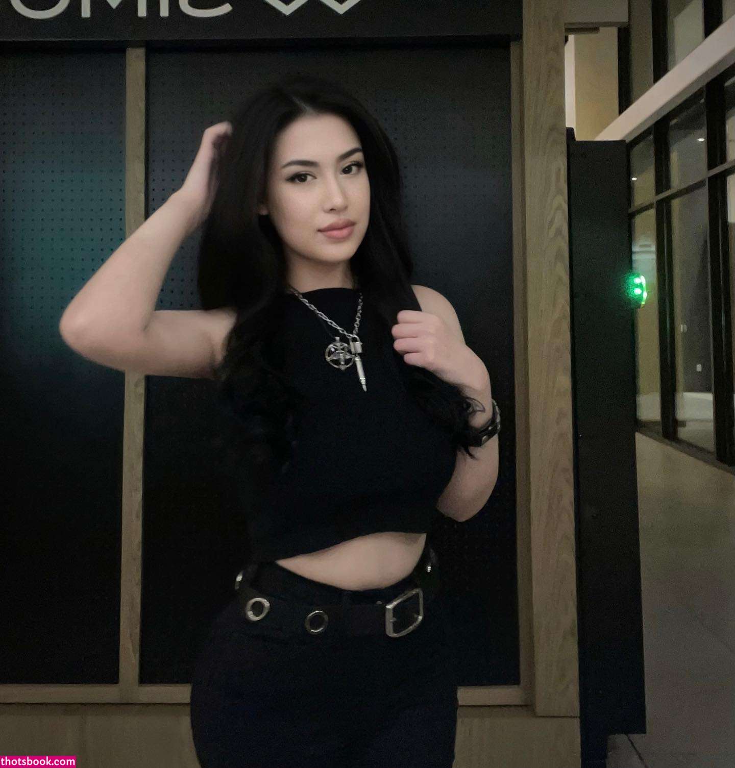 Angelinahope Photo #12