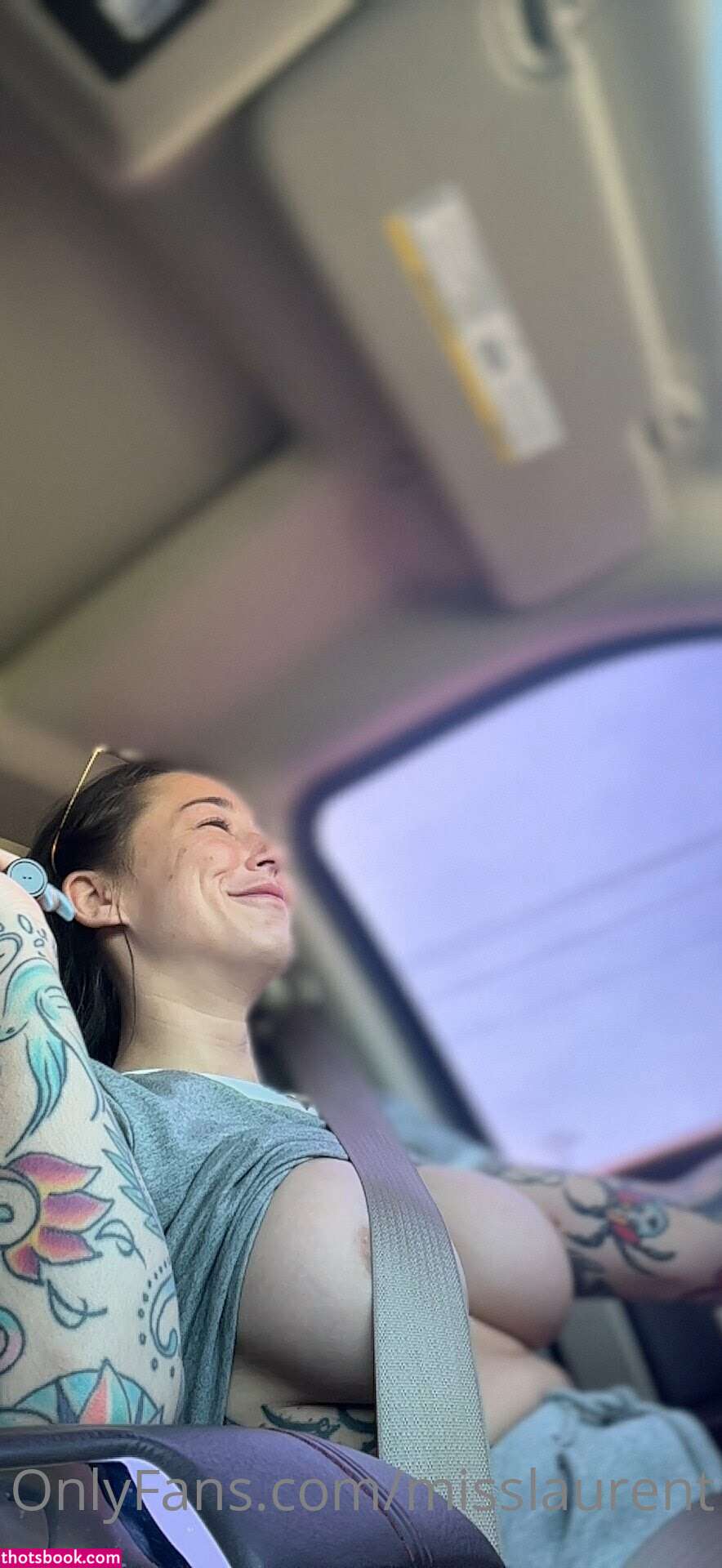 misslaurent Photo #11